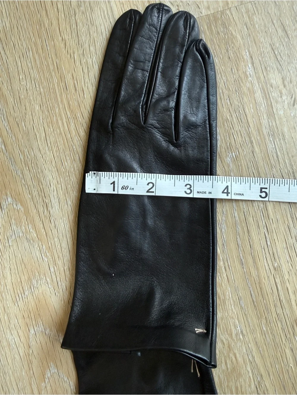 New Gorgeous Leather Black Gloves - Made In Italy